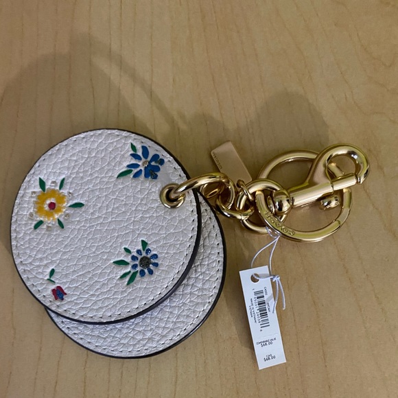 COACH Gallery Tote with matching Mirror Bag Charm - Picture 11 of 16